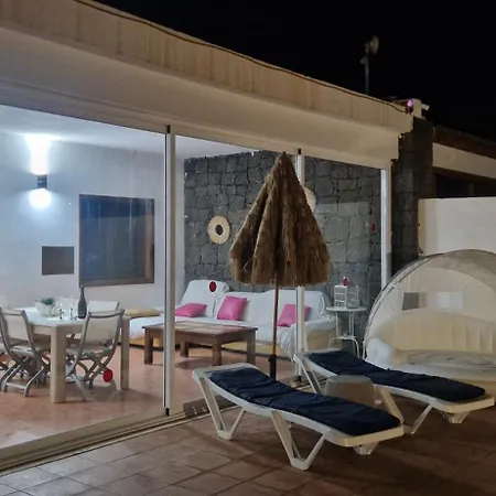 Nepal Playa Blanca (Lanzarote)